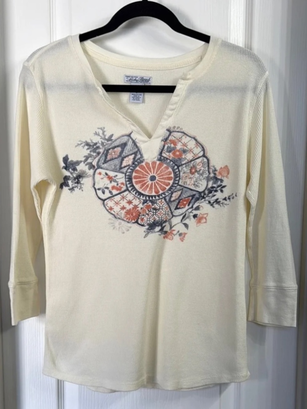 Lucky Brand Split Neck Thermal Top (Cream Floral/Geometric Print) Women’s Size L